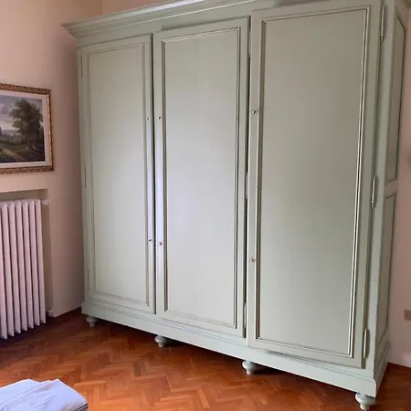 Golden Ravenna- Large In Center Apartamento *