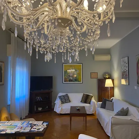 Golden Ravenna- Large In Center Apartment Ravenna
