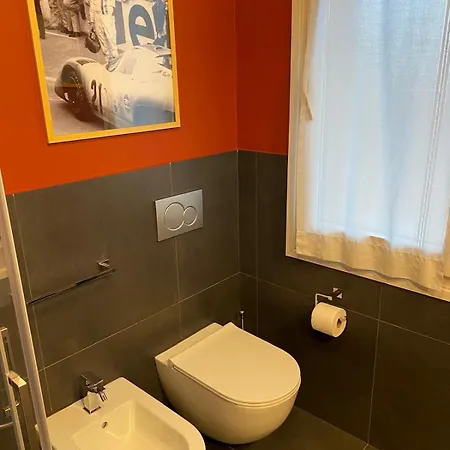 Golden Ravenna- Large In Center Apartment