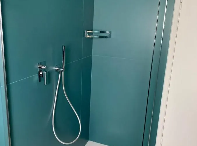 Golden Ravenna- Large In Center